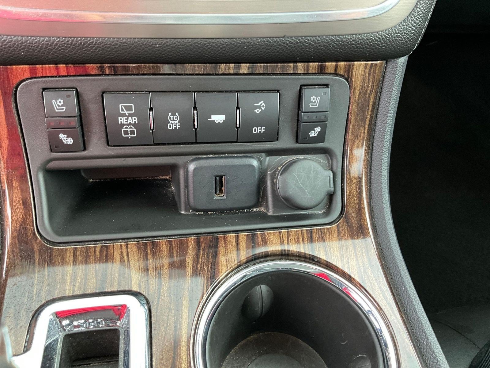 Used 2016 GMC Acadia Denali FWD image 15
