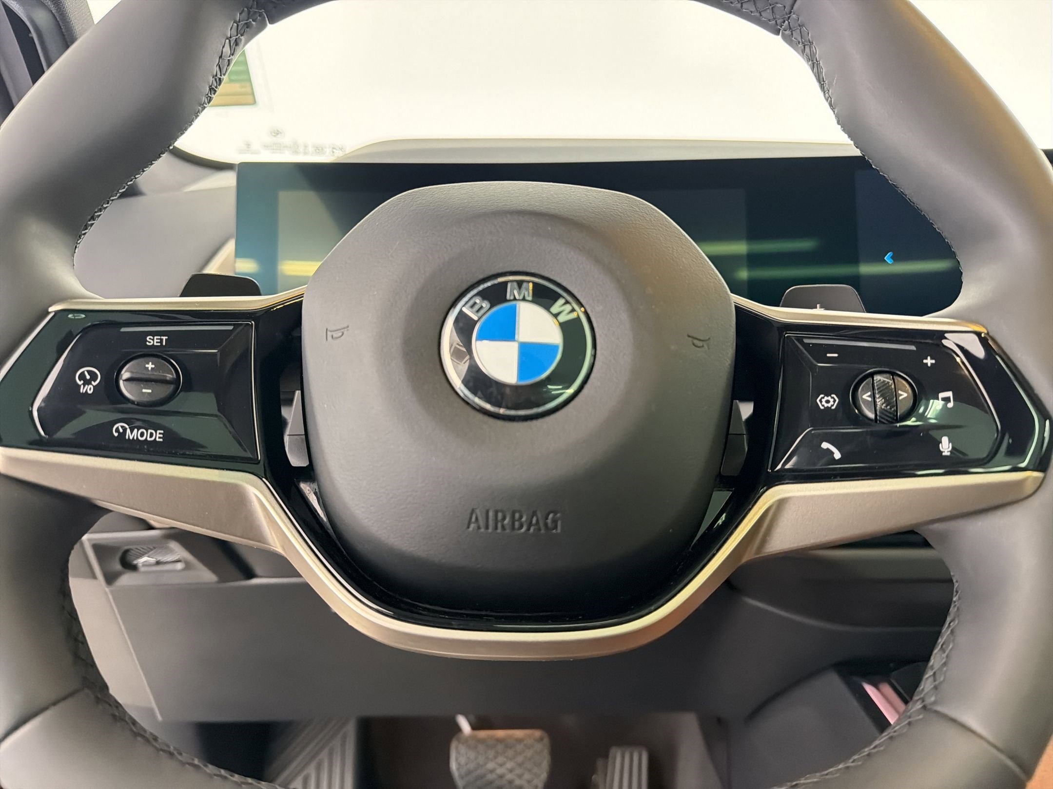 Certified 2025 BMW X3 xDrive30i w/ Premium Package image 14