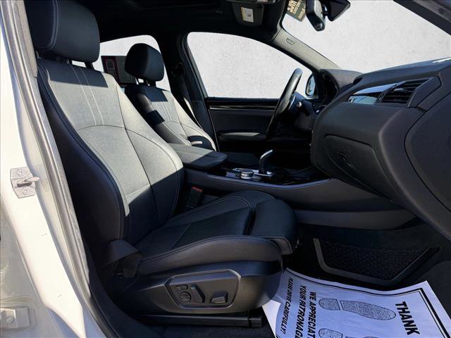 Used 2017 BMW X4 M40i image 17