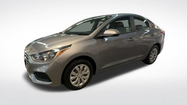 Used 2022 Hyundai Accent SE FWD image 5