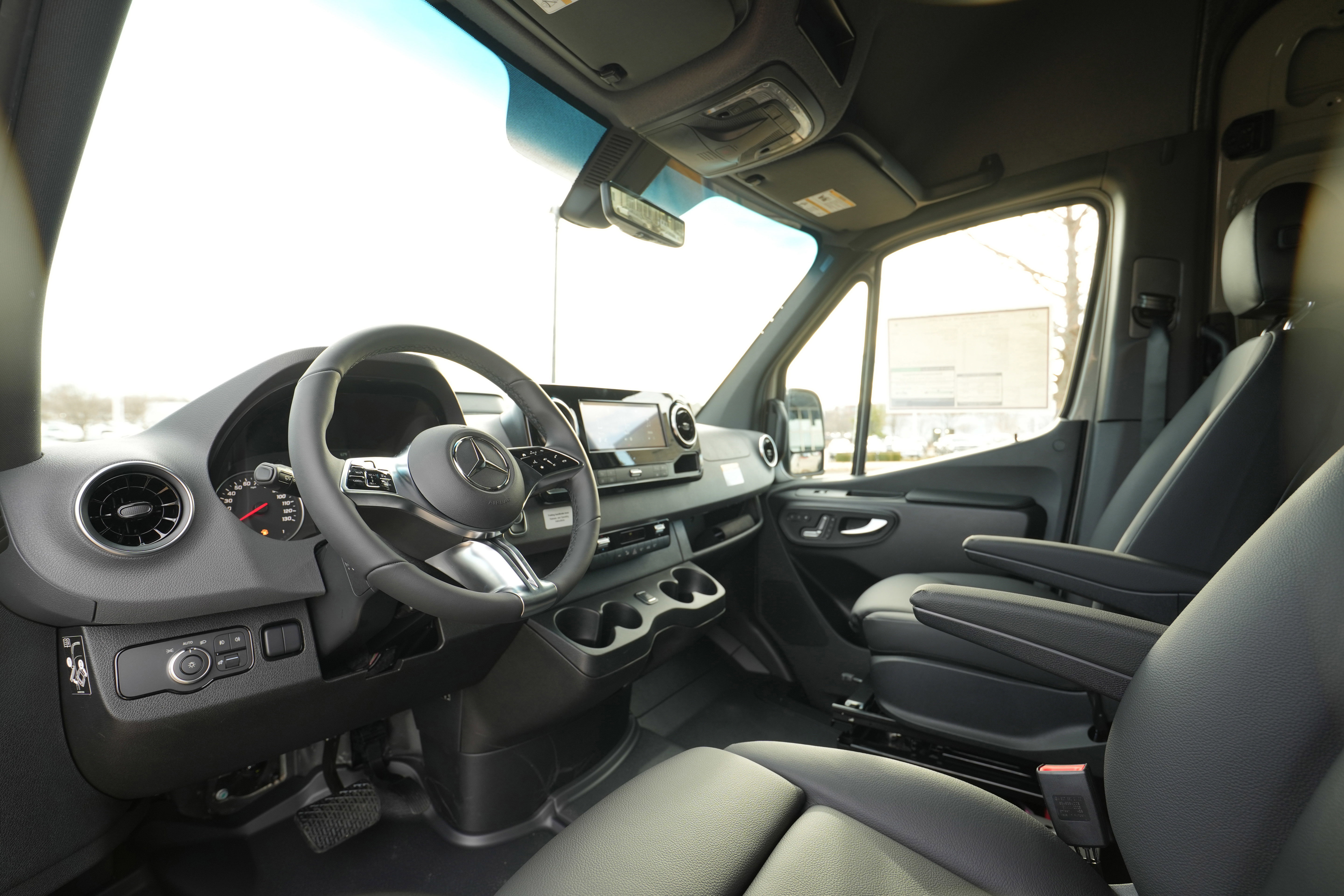 New 2026 Mercedes-Benz Sprinter 2500 image 28