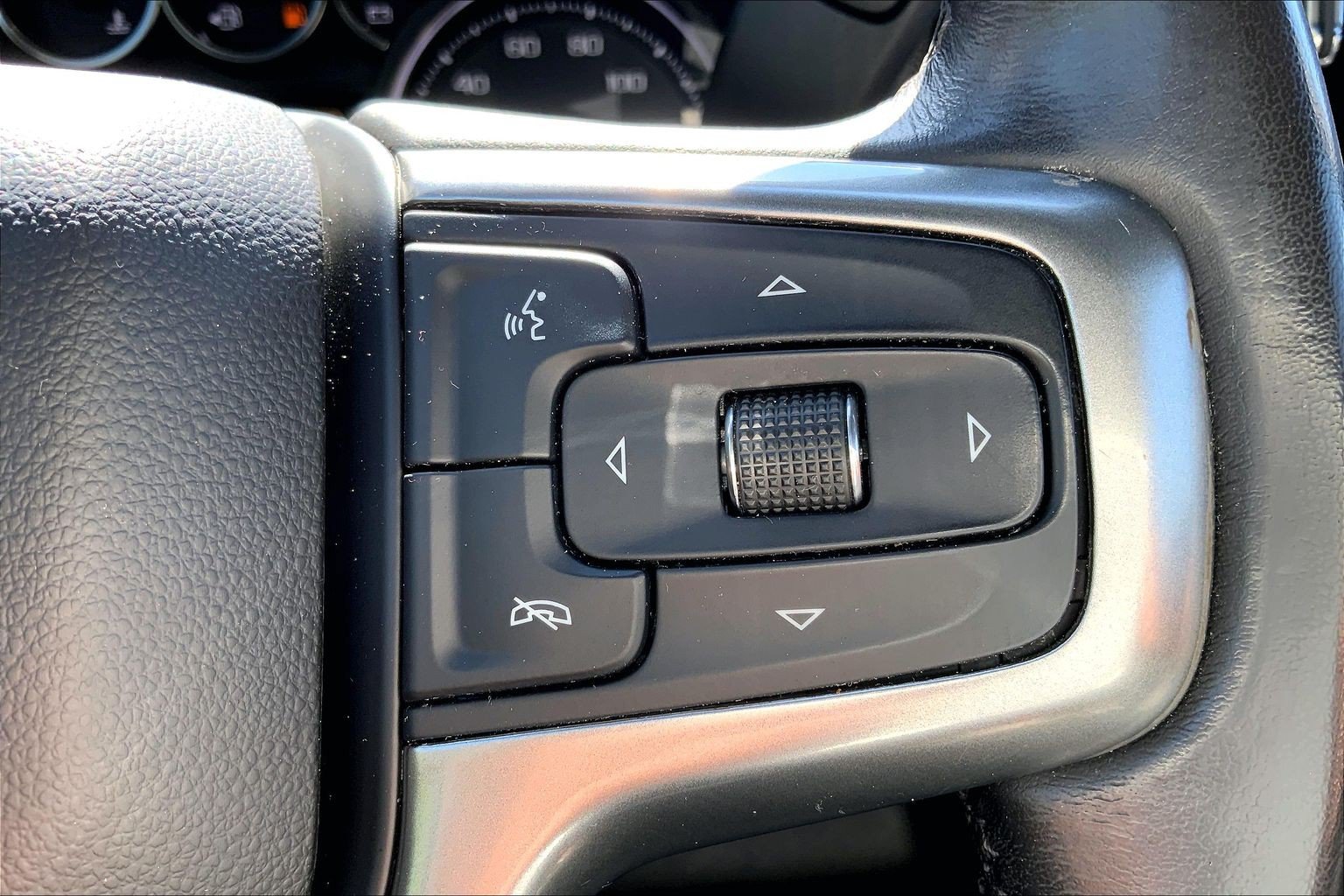 Used 2020 Chevrolet Silverado 1500 LT w/ All-Star Edition AWD/4WD image 22