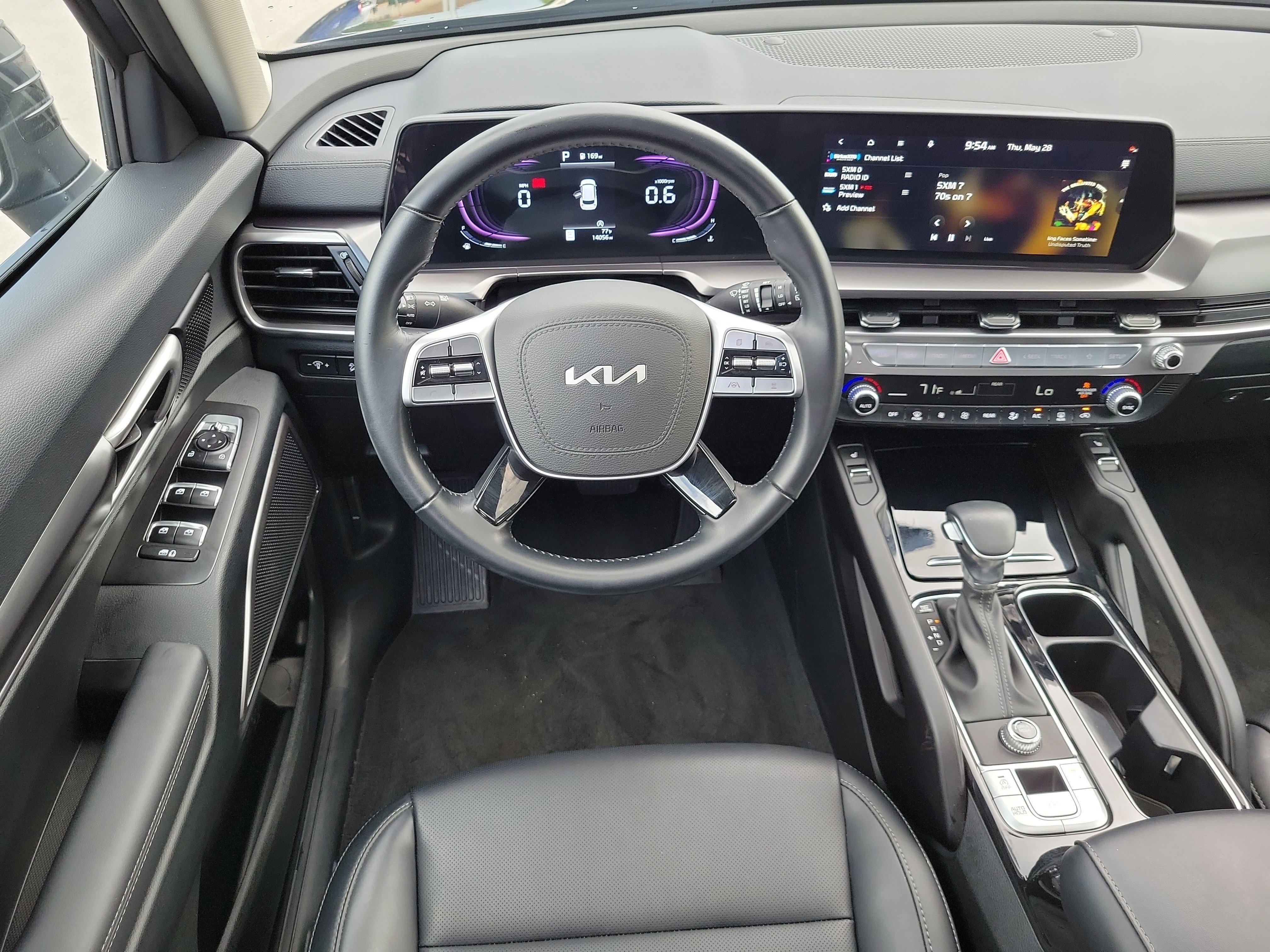 Used 2025 Kia Telluride S FWD image 22