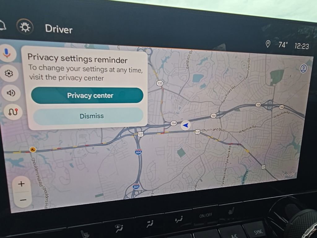 Used 2025 Chevrolet Colorado Z71 image 19