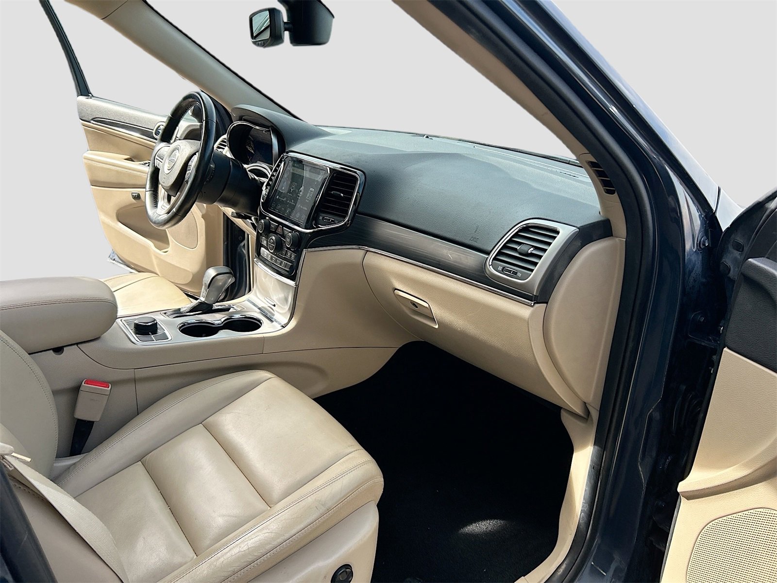 Used 2021 Jeep Grand Cherokee Limited image 30