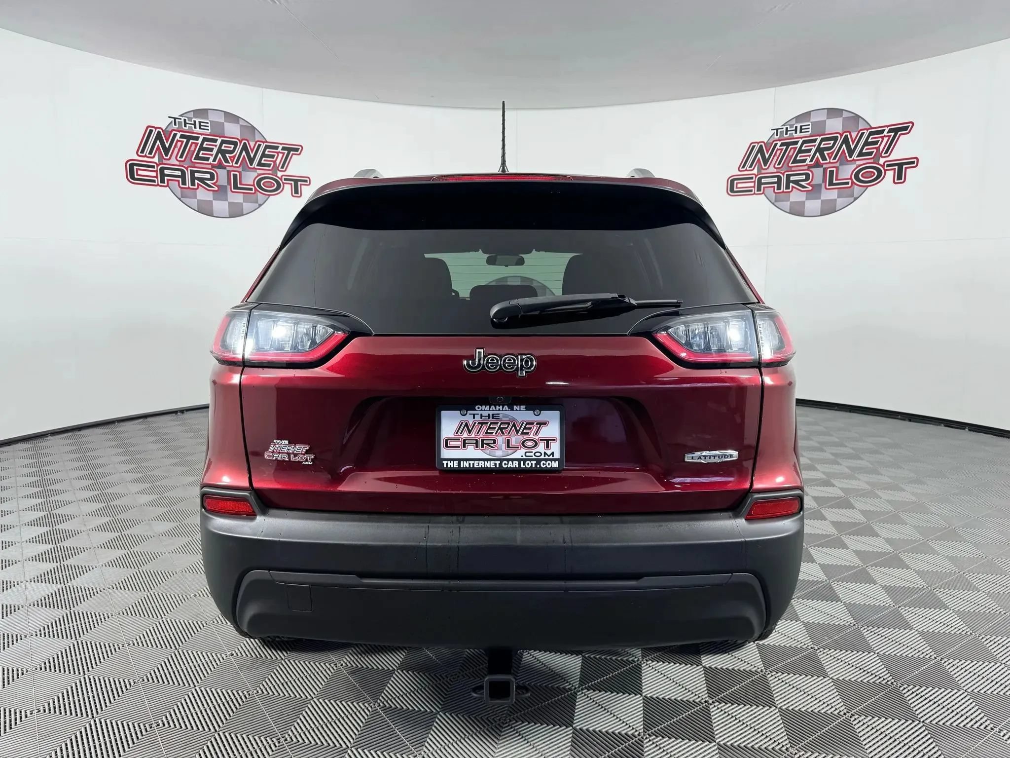 Used 2019 Jeep Cherokee Latitude w/ Popular Appearance Group FWD image 6