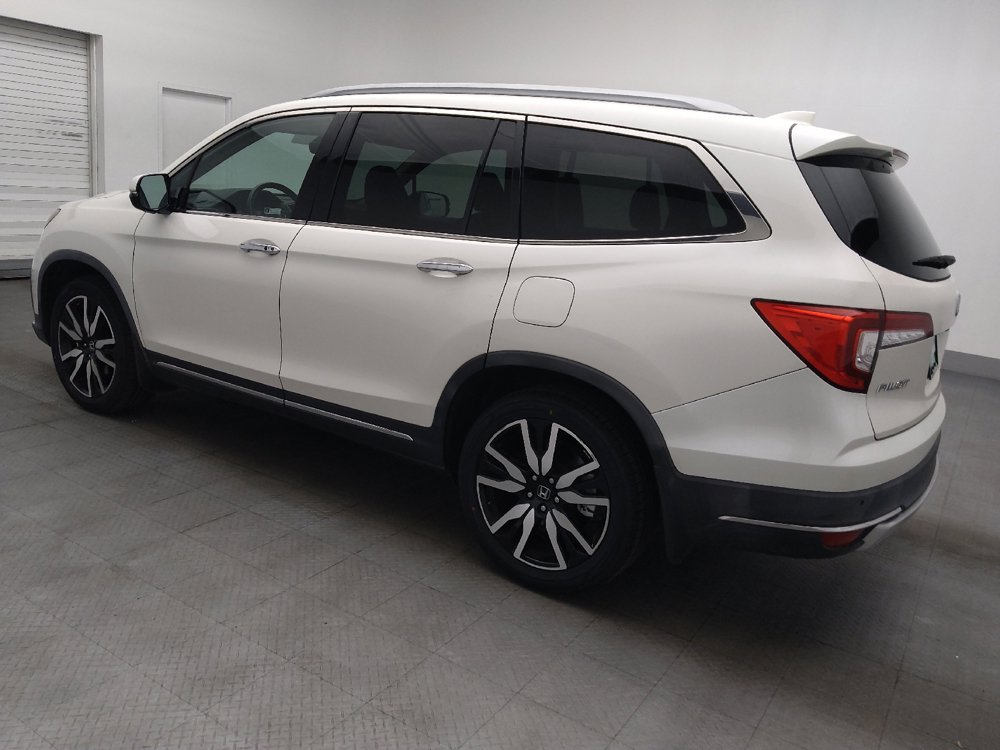 Used 2019 Honda Pilot Touring image 3