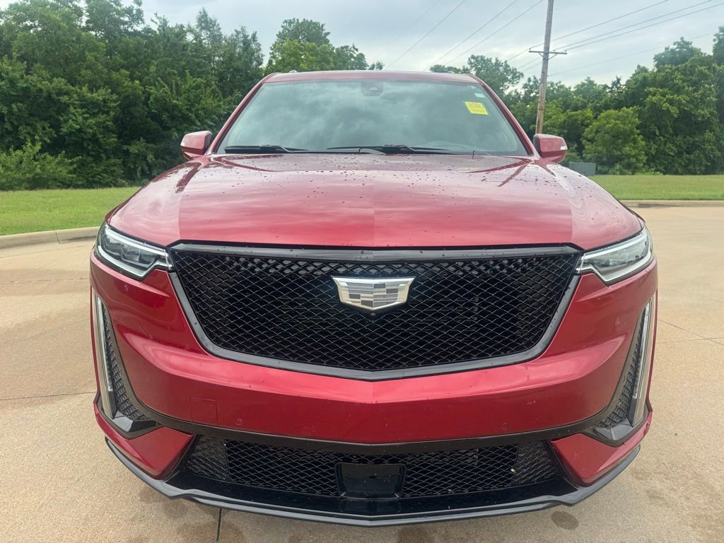 Used 2023 Cadillac XT6 Sport w/ LPO, ONYX Package AWD/4WD image 8