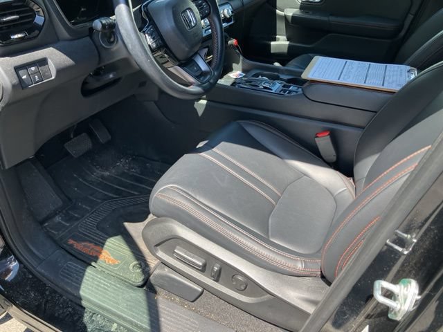 Certified 2023 Honda Pilot TrailSport image 11