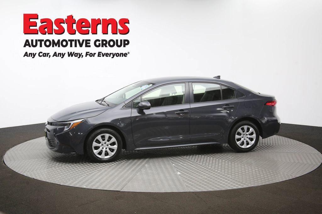 Used 2023 Toyota Corolla LE FWD image 57