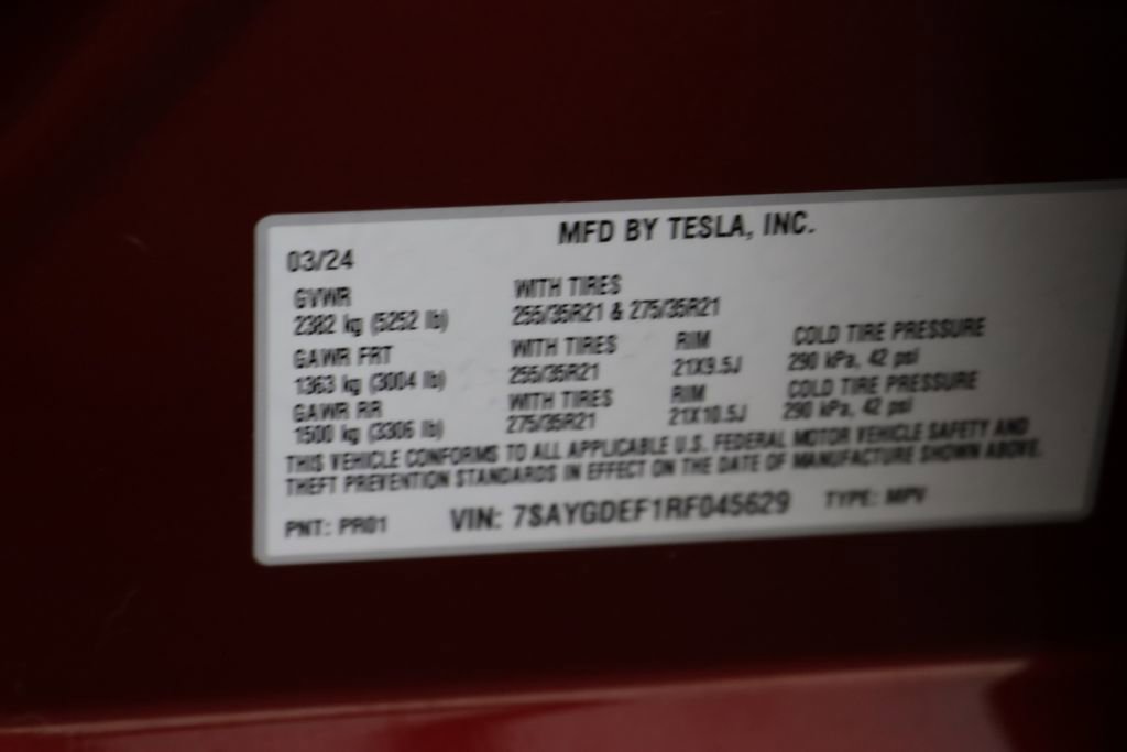 Used 2024 Tesla Model Y Performance AWD/4WD image 24