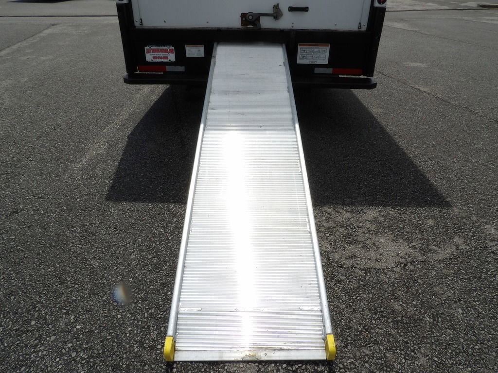 Used 2021 Ford E-350 and Econoline 350 Super Duty RWD image 30