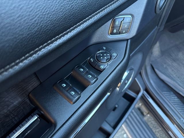 Used 2019 Ford Expedition Limited w/ Equipment Group 301A image 12