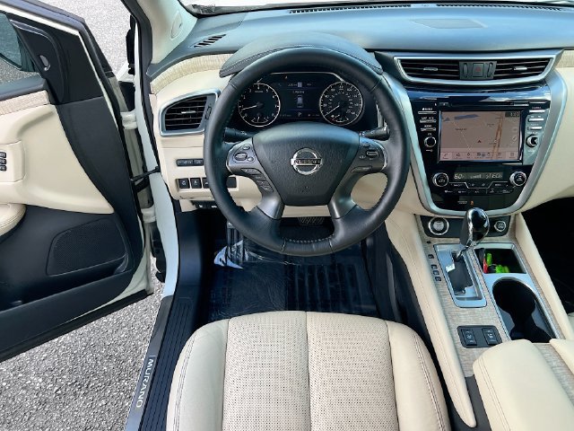 Used 2020 Nissan Murano SL FWD image 20