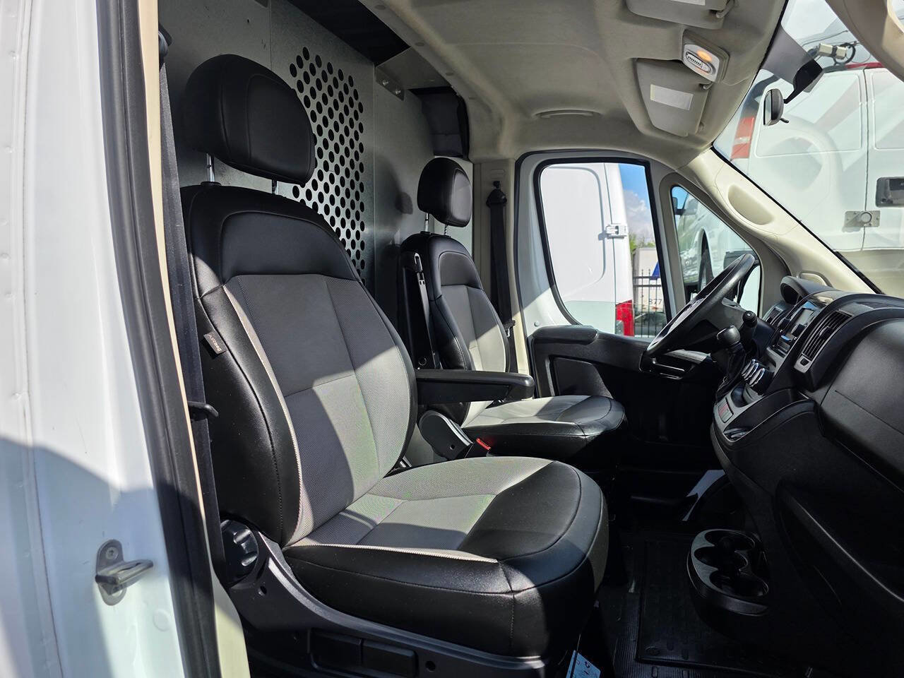 Used 2021 RAM ProMaster 2500 image 10