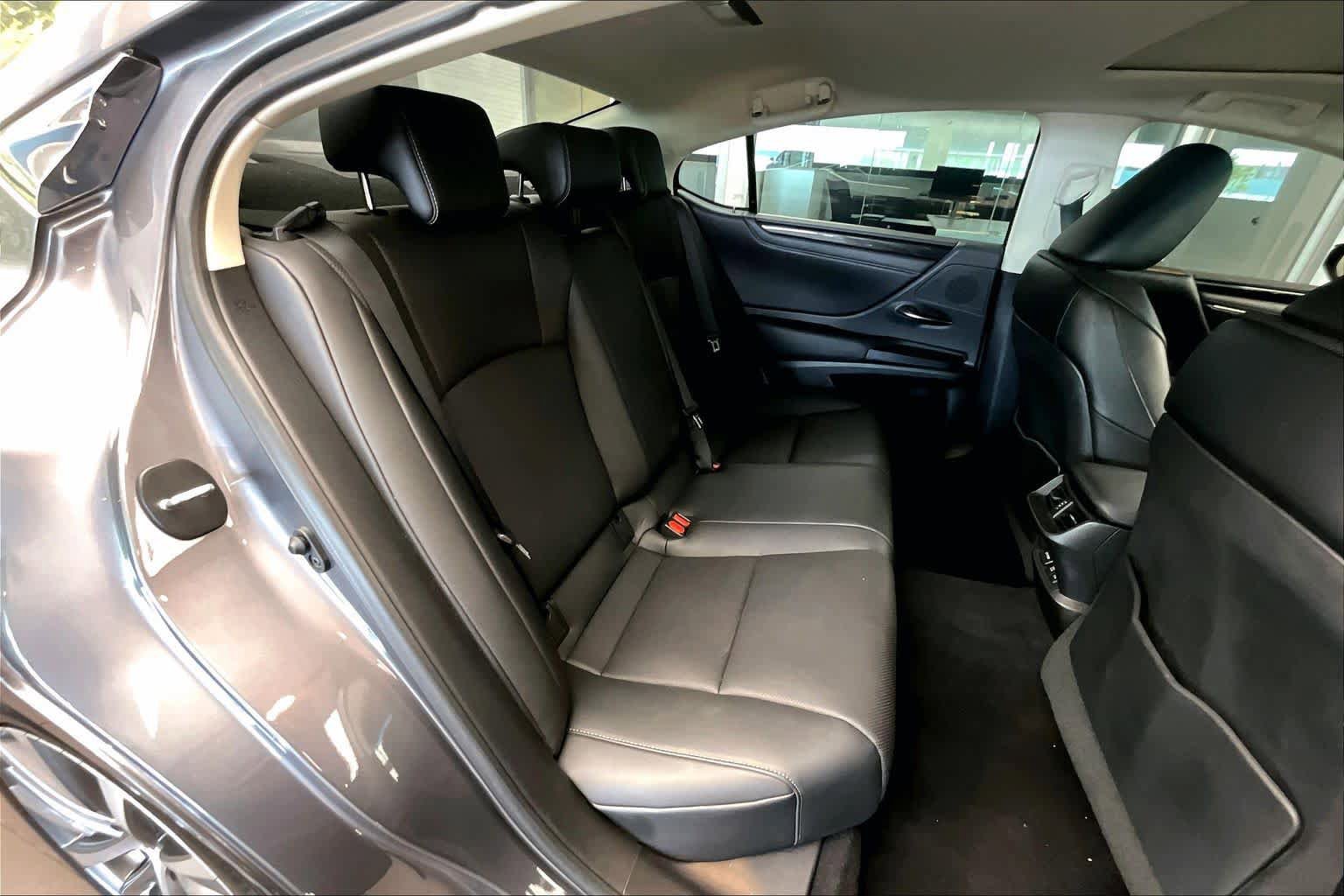 Used 2021 Lexus ES 350 w/ Accessory Package 2 FWD image 20