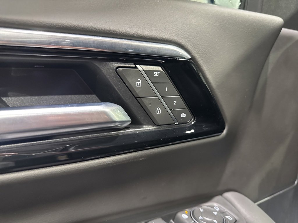 Used 2025 Chevrolet Tahoe Premier w/ Sun And Tow Package image 19