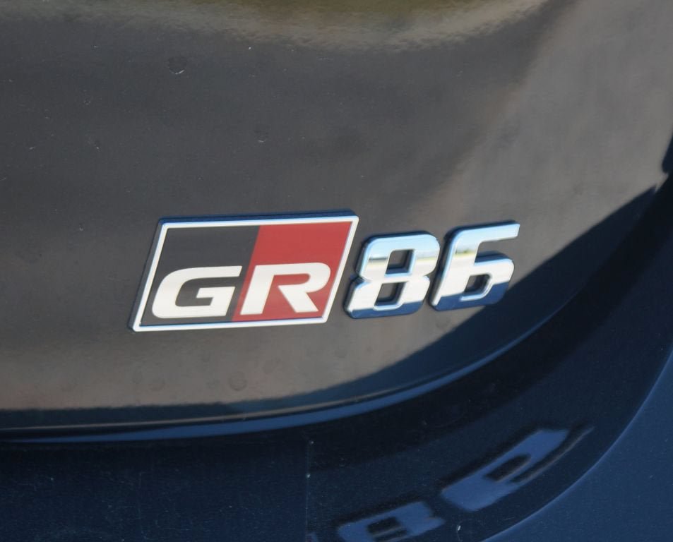 Used 2026 Toyota GR86 Premium w/ GR Aero Kit RWD image 18