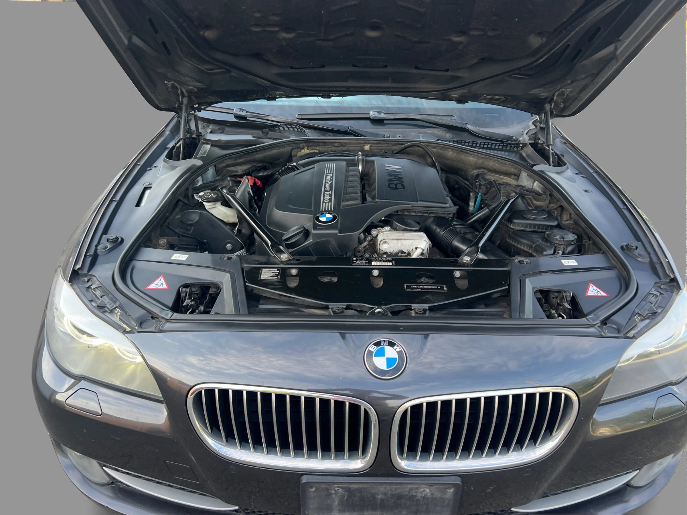 Used 2011 BMW 535i xDrive Sedan AWD/4WD image 24