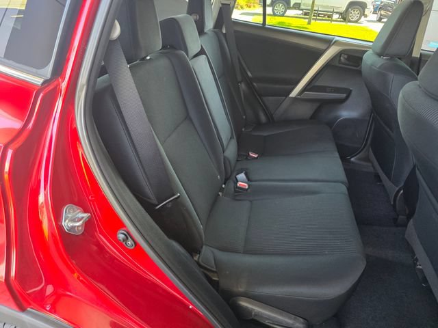 Used 2017 Toyota RAV4 LE w/ Carpet Mat Package AWD/4WD image 13
