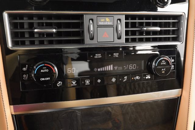 Used 2024 INFINITI QX80 Sensory image 28