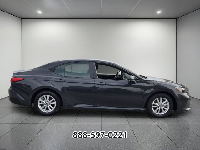 Used 2025 Toyota Camry LE FWD image 6
