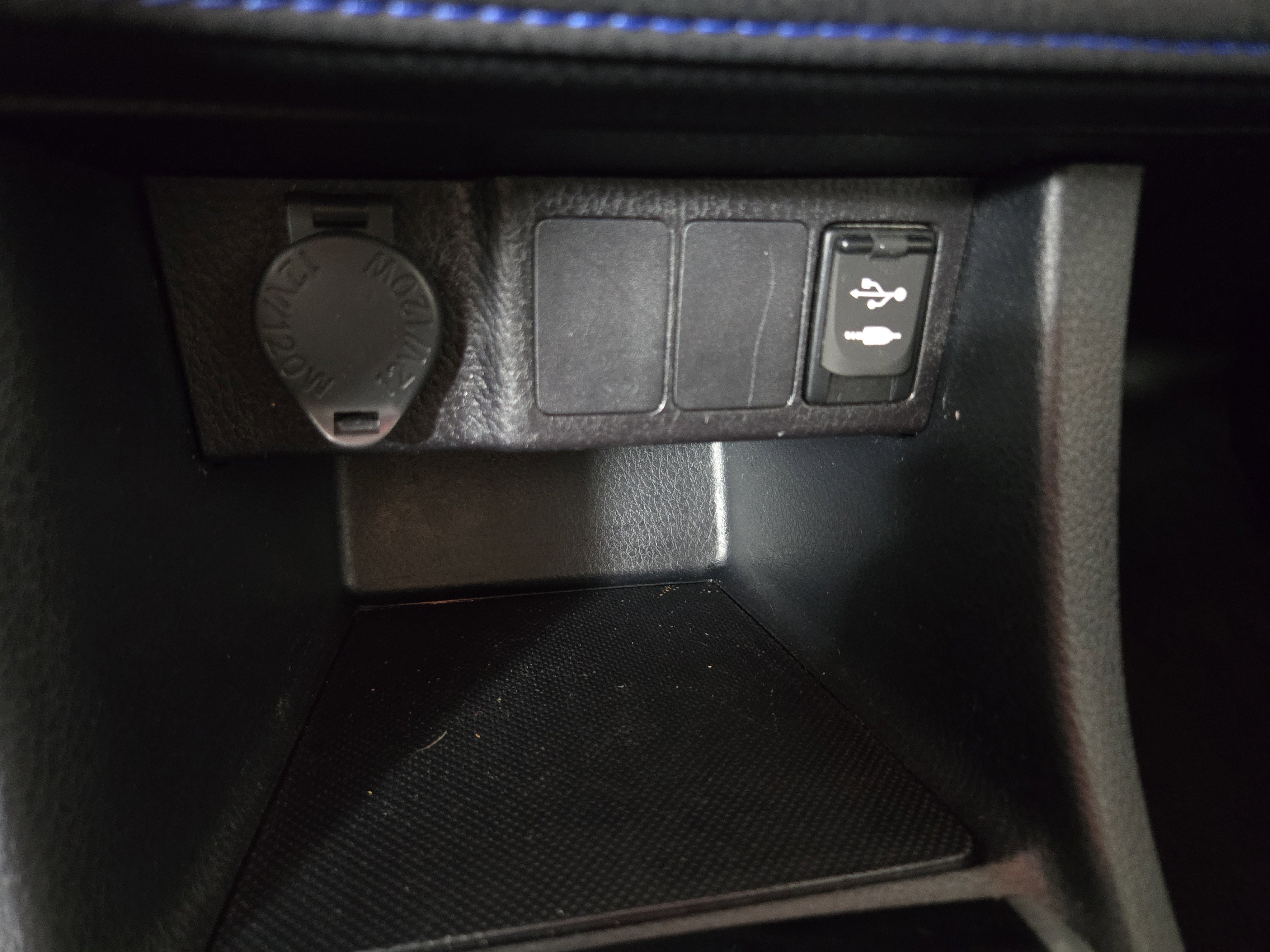 Used 2018 Toyota Corolla L image 27