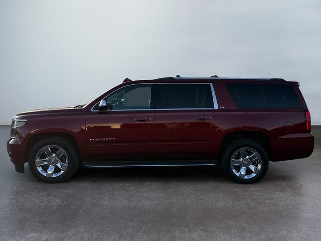 Used 2016 Chevrolet Suburban LTZ image 2