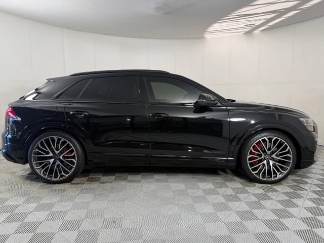 Used 2026 Audi SQ8 Prestige AWD/4WD image 9