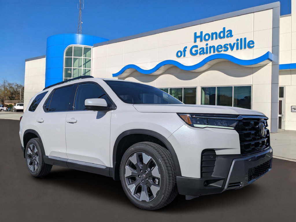 New 2026 Honda Pilot Touring image 1