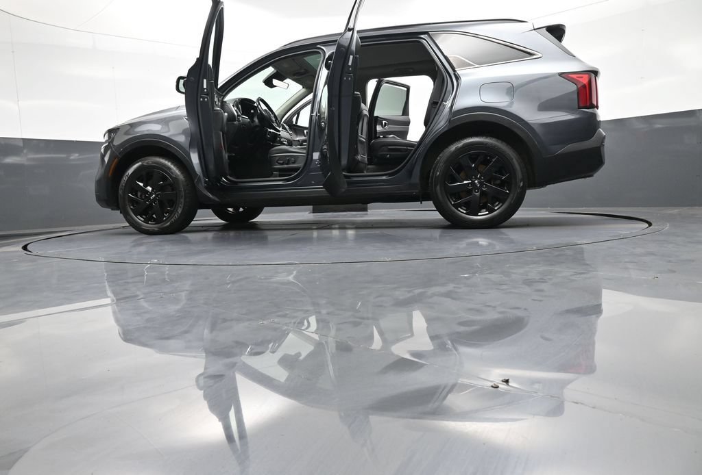 Used 2021 Kia Sorento S w/ Panoramic Sunroof Package AWD/4WD image 50