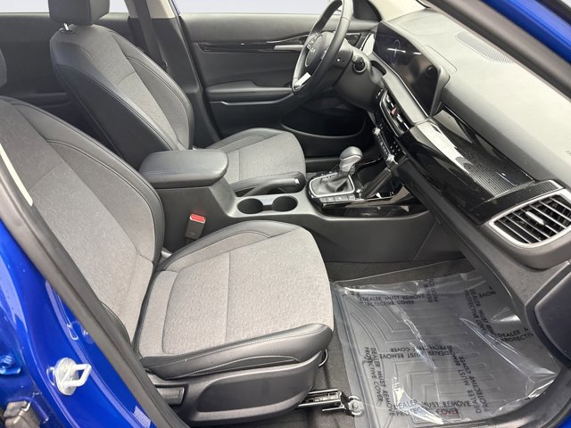 Used 2024 Kia Seltos X-Line image 17