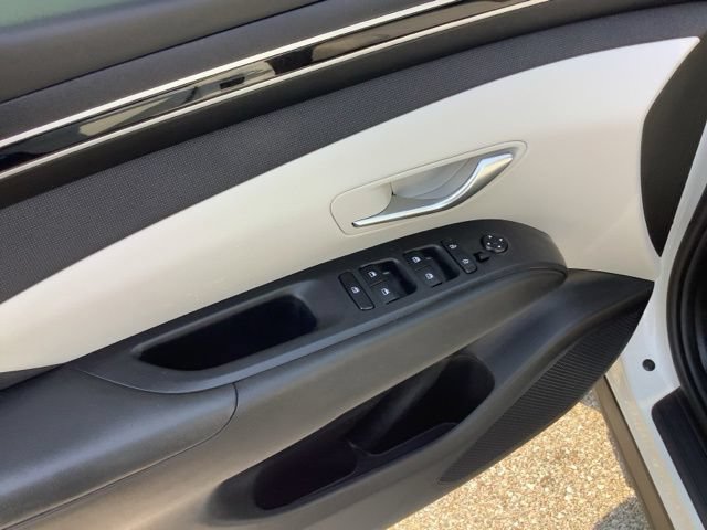 Used 2023 Hyundai Tucson SEL w/ Convenience Package AWD/4WD image 19