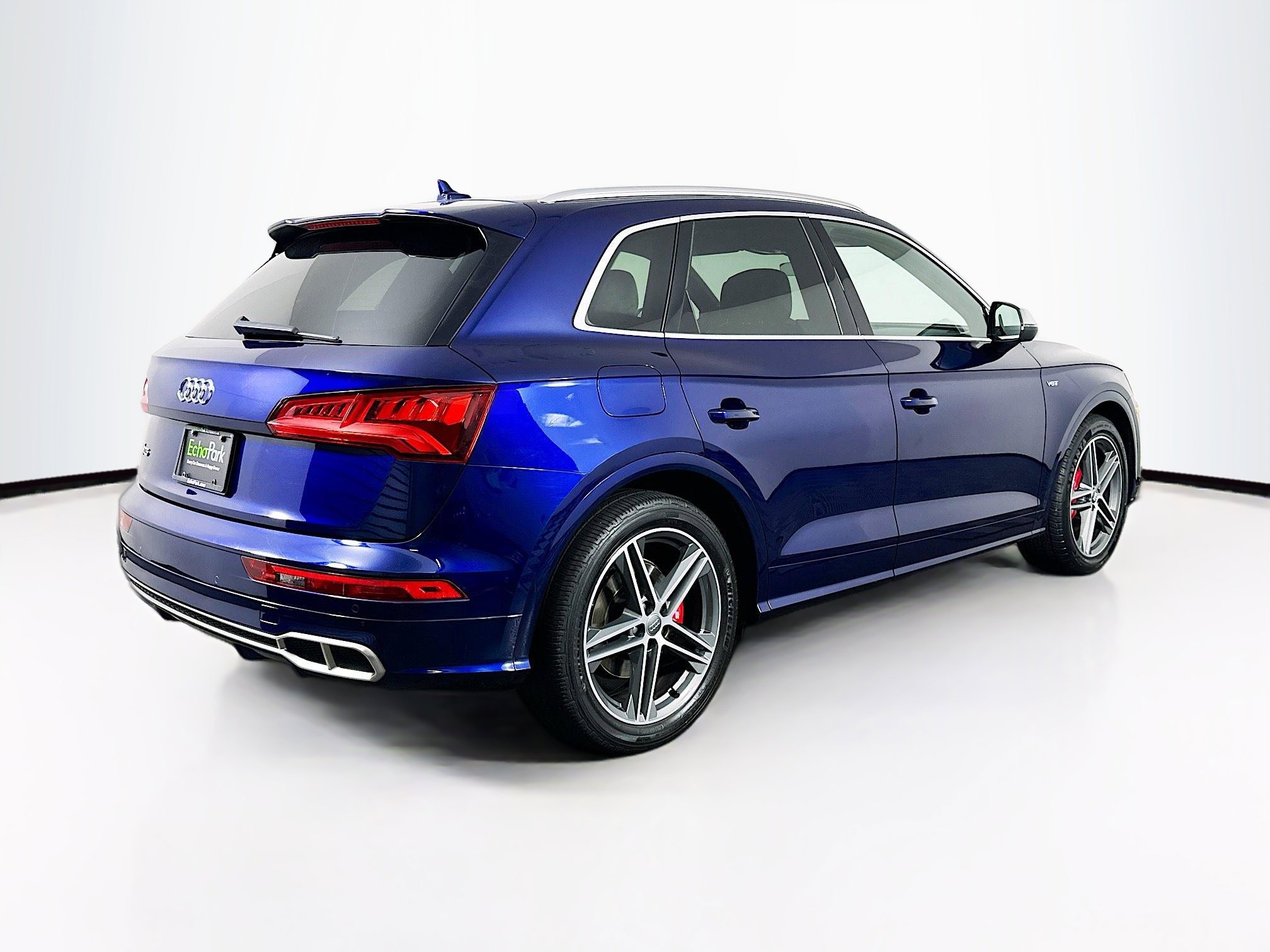 Used 2018 Audi SQ5 Premium Plus w/ S Sport Package image 9