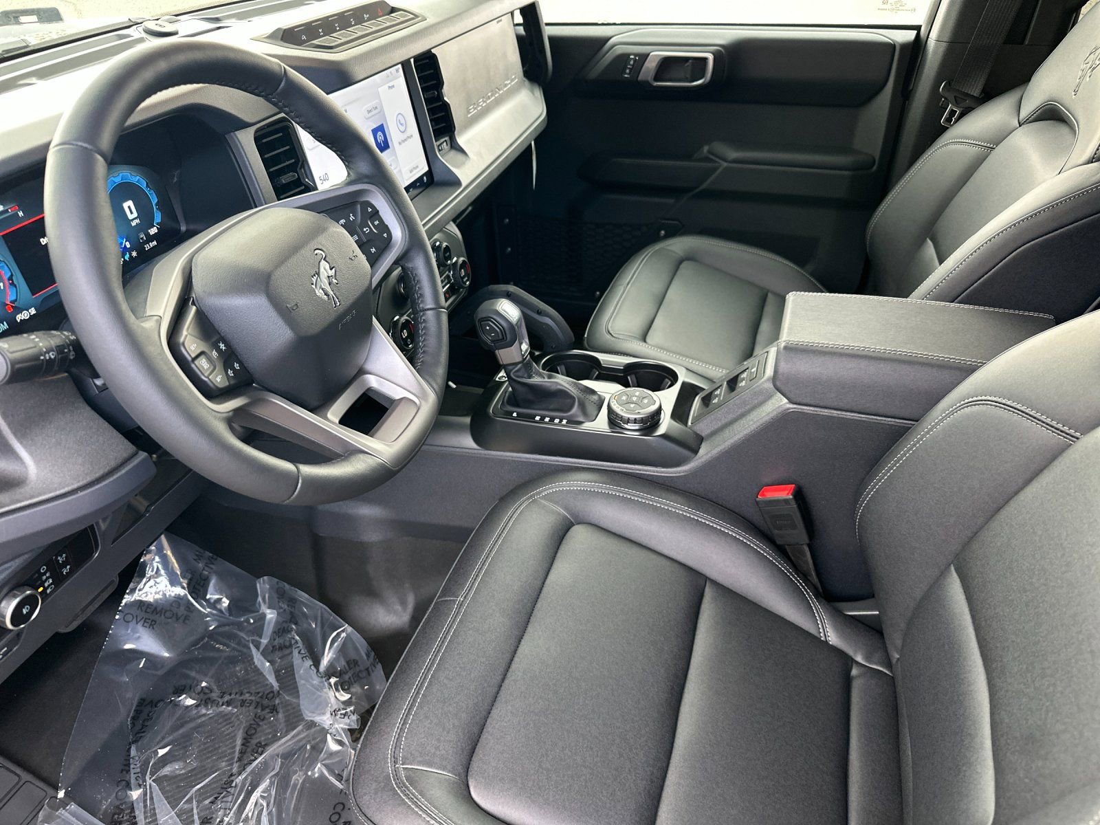 New 2025 Ford Bronco Badlands w/ Sasquatch Package AWD/4WD image 10