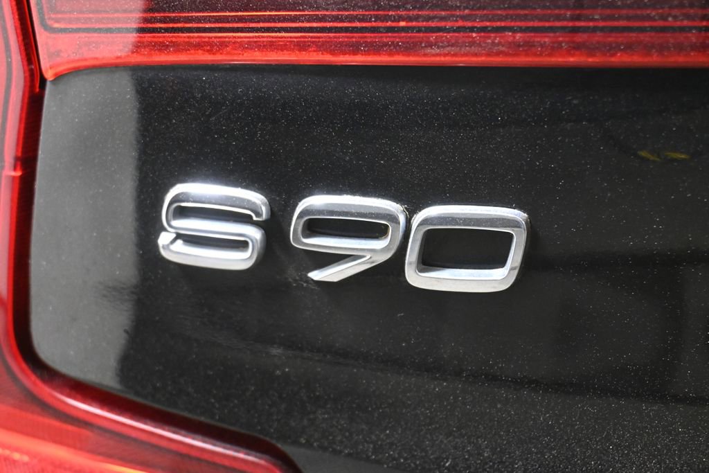 Used 2018 Volvo S90 T5 Momentum w/ Convenience Package image 38