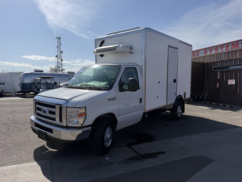 Used 2024 Ford E-350 and Econoline 350 Super Duty w/ Power Windows & Locks Group RWD image 6
