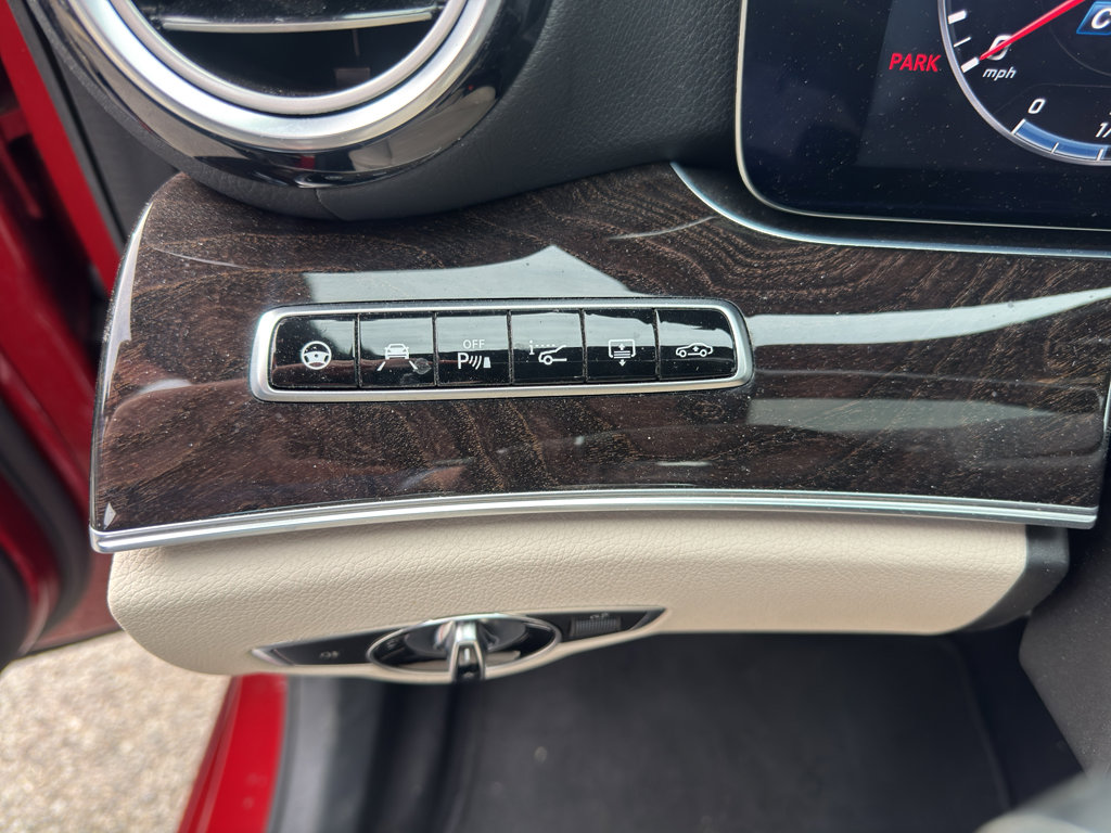 Certified 2017 Mercedes-Benz E 43 AMG 4MATIC Sedan image 11