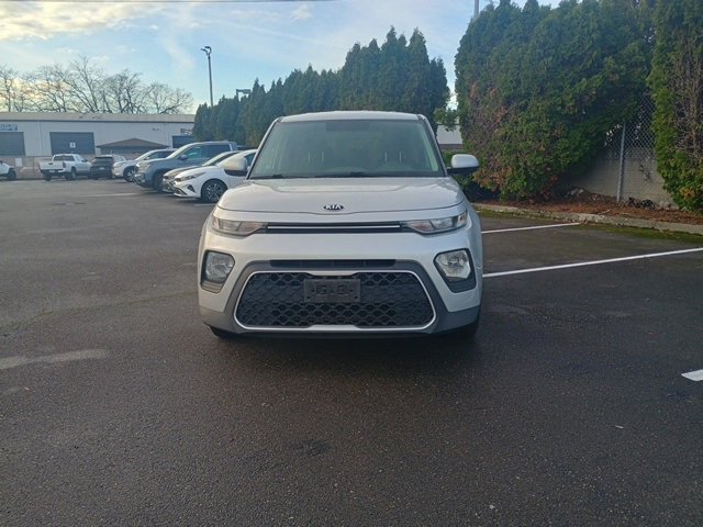 Used 2021 Kia Soul LX image 2