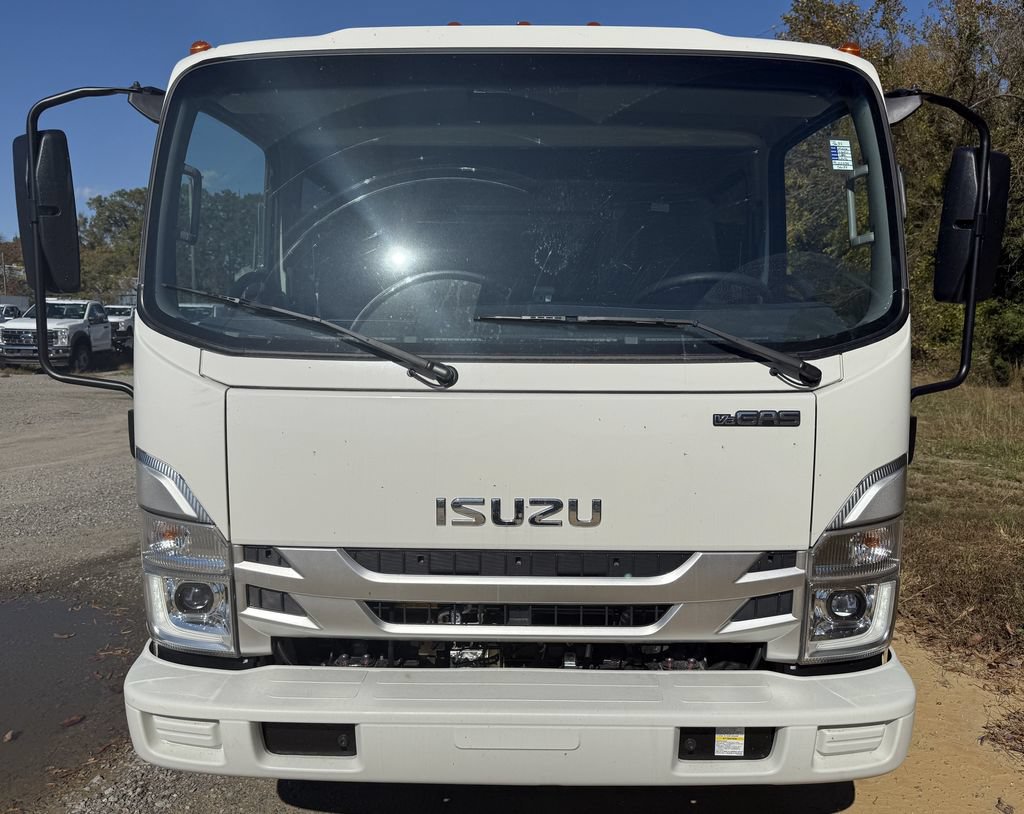 New 2026 Isuzu NPR RWD image 2