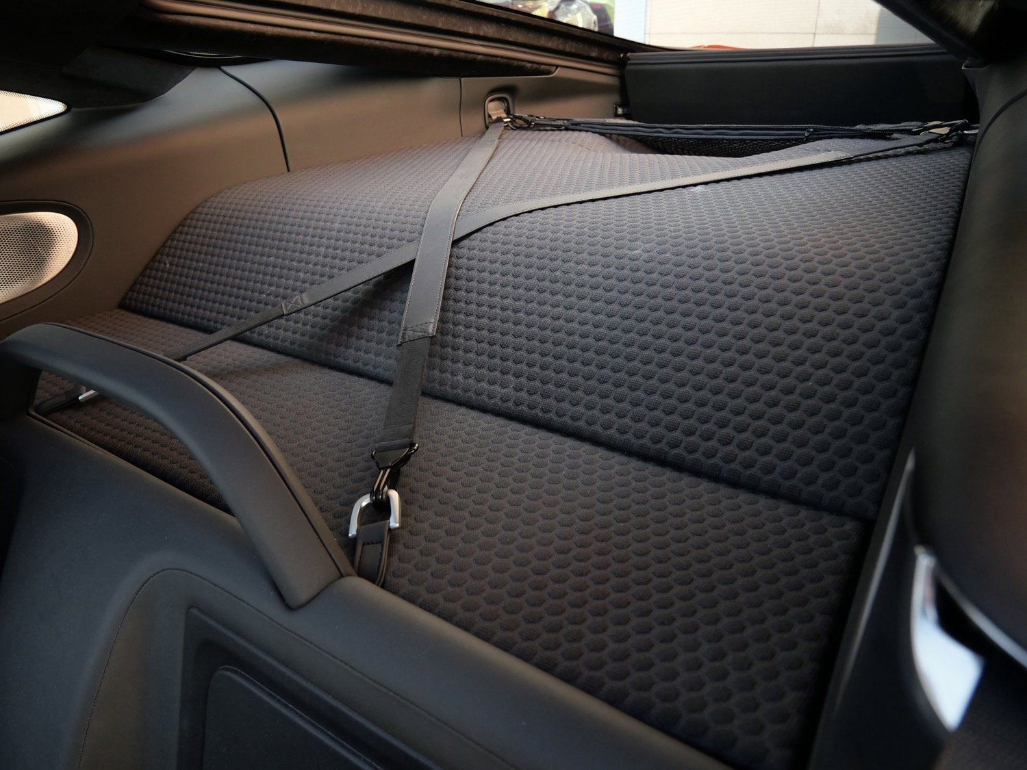 Used 2023 McLaren GT image 23