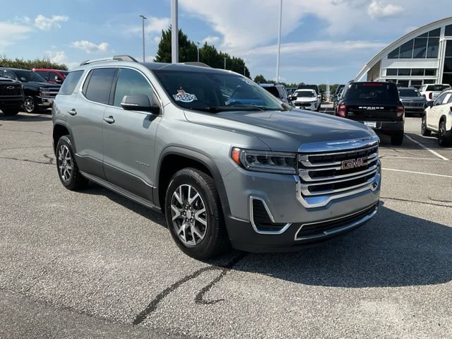 Used 2023 GMC Acadia SLE w/ Driver Convenience Package AWD/4WD image 3