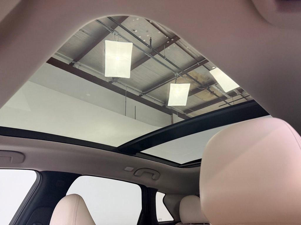 Used 2019 INFINITI QX50 Luxe image 25