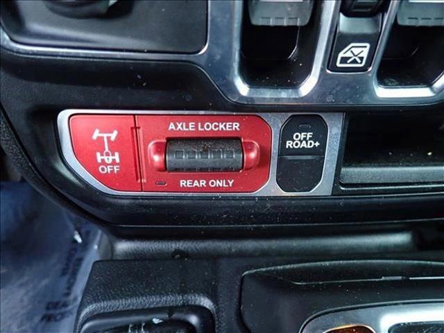 Used 2024 Jeep Wrangler Unlimited AWD/4WD image 21