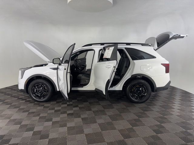 Used 2024 Kia Sorento SX Prestige w/ Sage Leather Package image 11