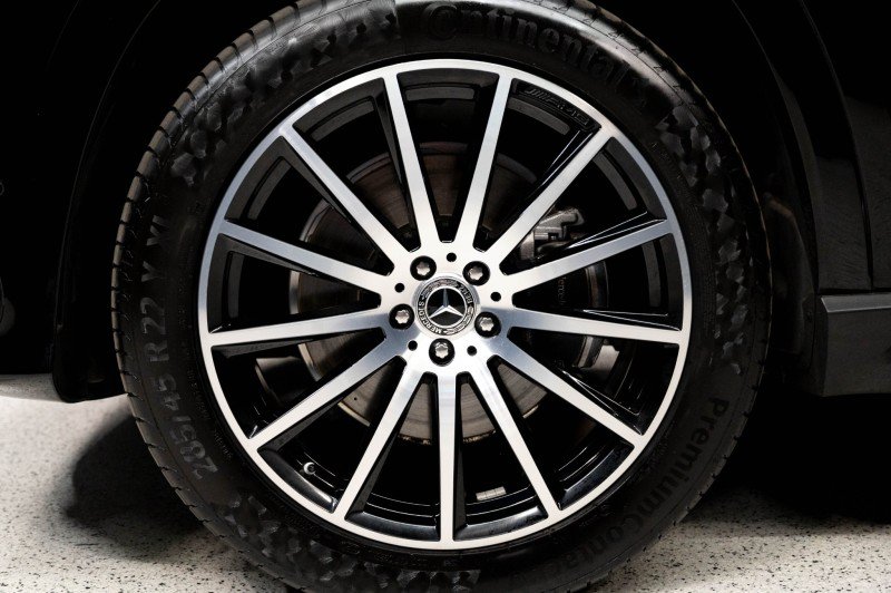Certified 2024 Mercedes-Benz GLS 450 4MATIC image 10