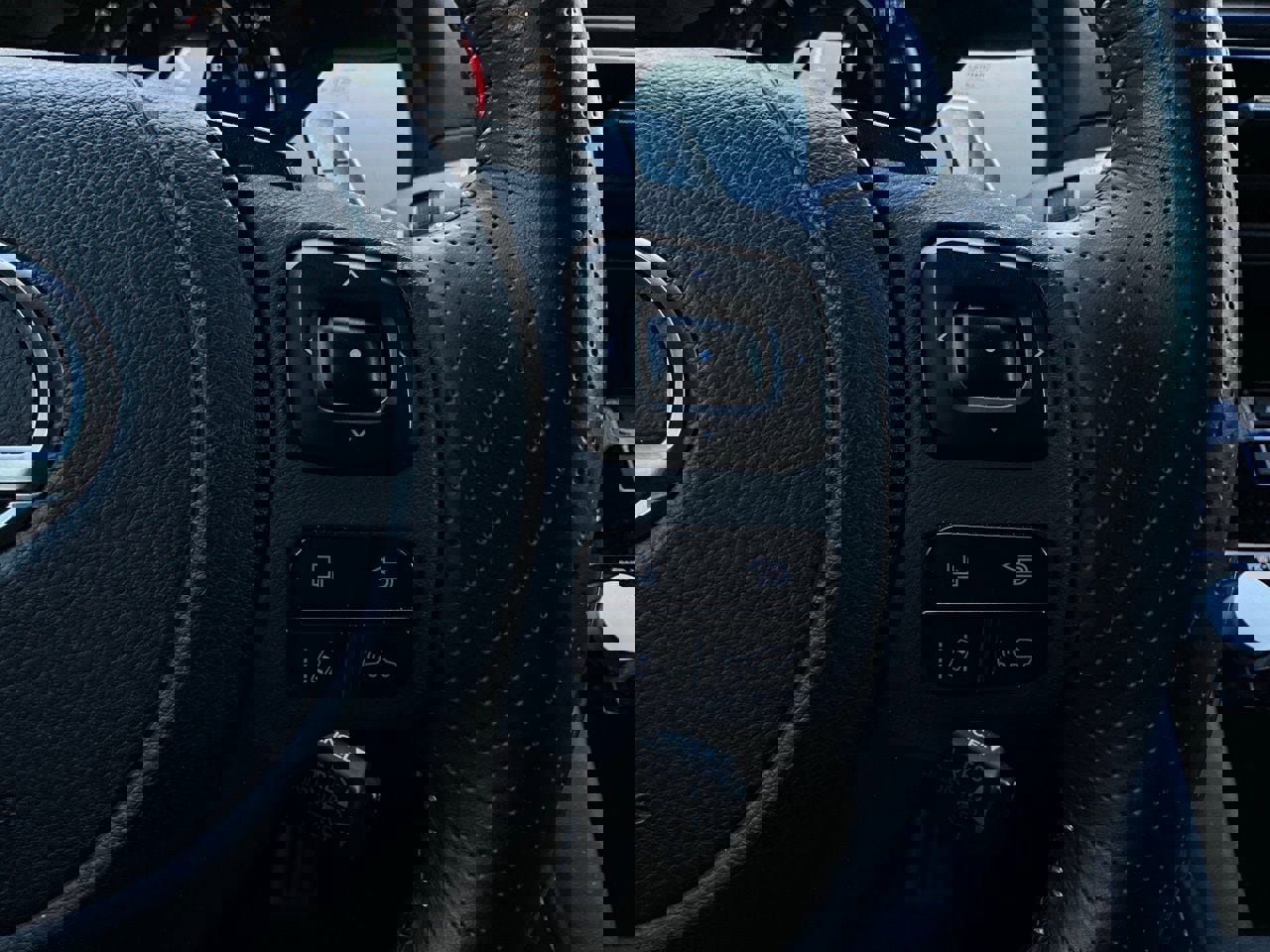 Used 2023 Lexus IS 350 F Sport image 38