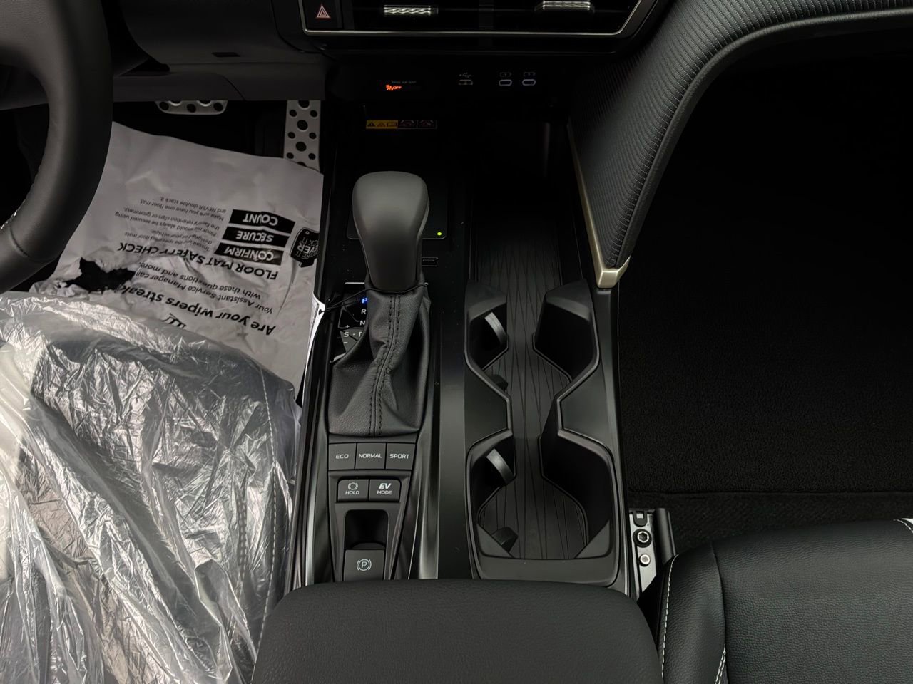 New 2026 Toyota Camry SE image 14