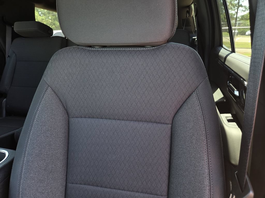 New 2026 Chevrolet Tahoe LS RWD image 18