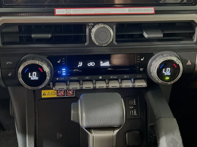 New 2026 Toyota 4Runner Limited AWD/4WD image 23